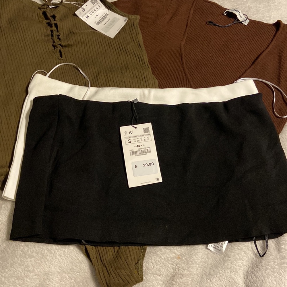 Zara Top Bundle - Picture 3 of 3